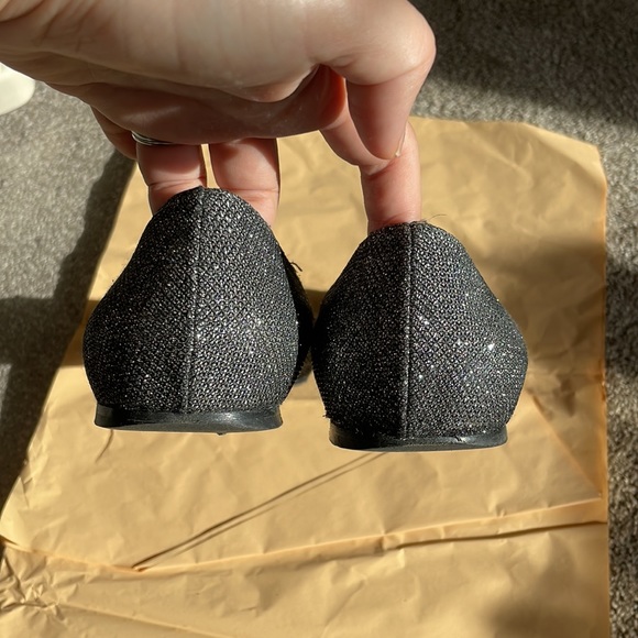 Jimmy Choo silver metallic flats, size 40 - Picture 3 of 10